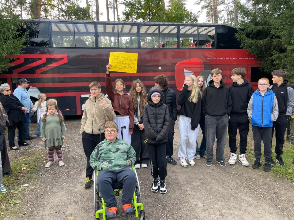 Reporterzy „Interwencji Zero” odwiedzili Wolę Małą. Tak wyglądały nagrania do programu o Adasiu (foto) - Zdjęcie główne
