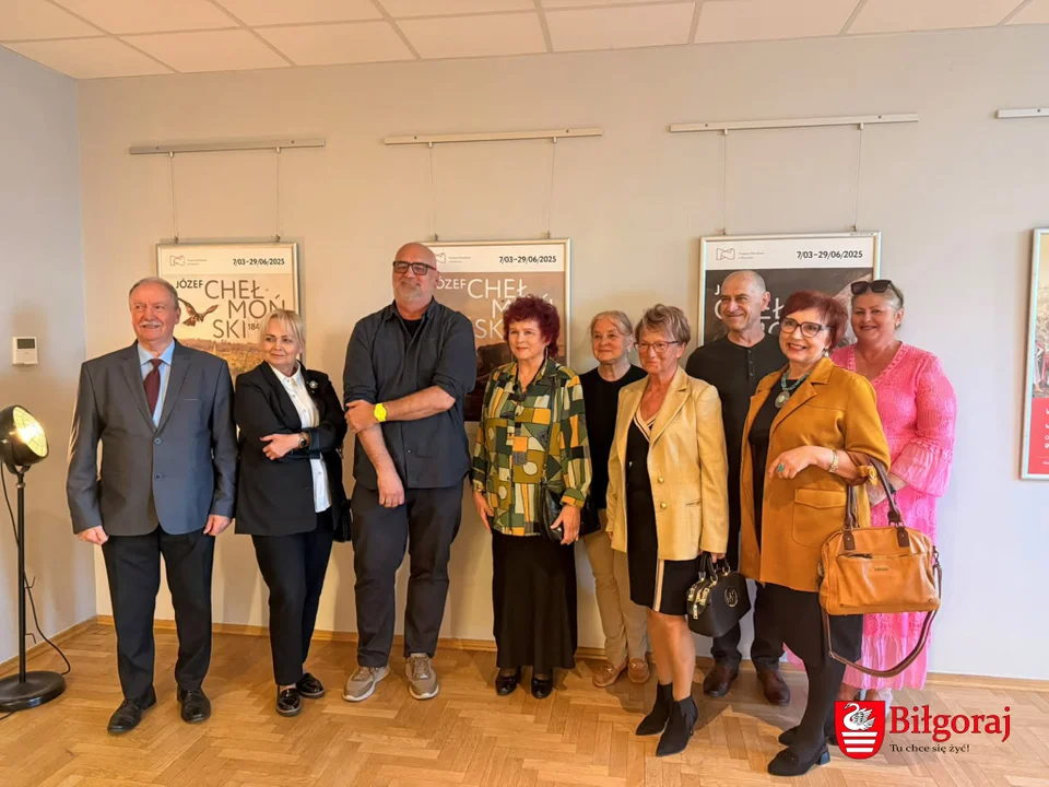 Z Biłgoraja na światowe salony. Niezwykłe plakaty Miro Charkota już w BCK (foto) - Zdjęcie główne